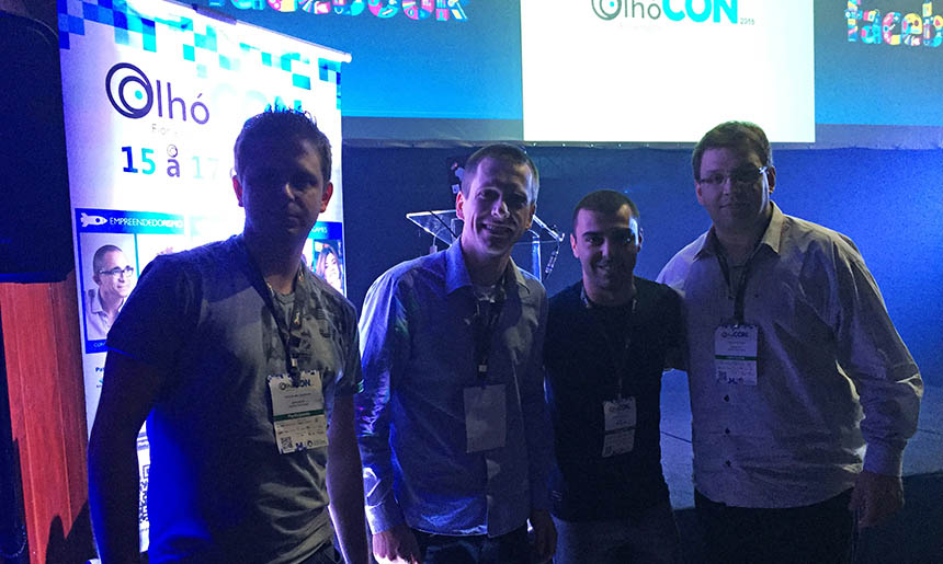 Idealize Tecnologia - A Idealize Tecnologia esteve presente no OlhóCON 2015 - Evento de Inovação e Tecnologia voltado para o Marketing Digital e Empreendedorismo (3)